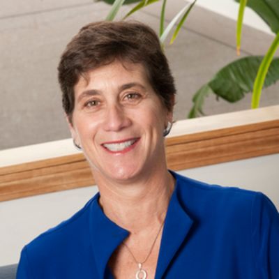 Linda Nathan